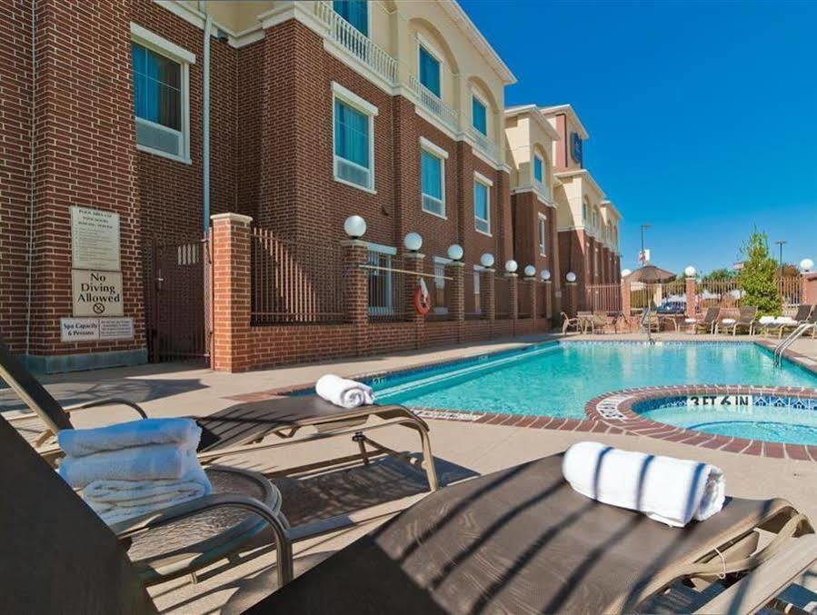 Western Duncanville/dallas 3* Duncanville